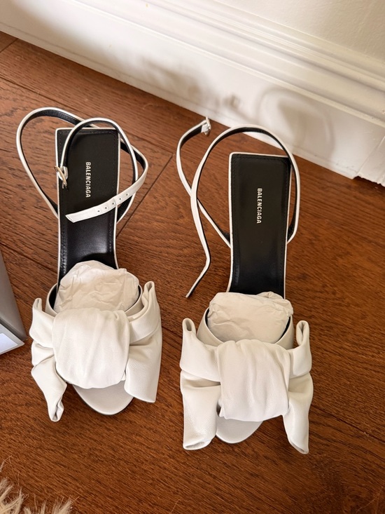Balenciaga Shoes - Balenciaga White Nappa Soft Leather Bow Knife Sandal - size 38